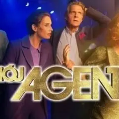 Cztery osoby patrzą w różne strony, szukając odpowiedzi na pytanie: gdzie jest mój agent? Napis "Mój Agent" błyszczy złotem.
