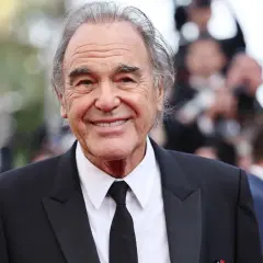 Oliver Stone: Odpowiedź na hasło "Oliver, reżyser" + filmy