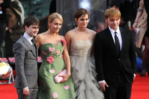 Daniel Radcliffe, J.K. Rowling, Emma Watson i Rupert Grint na premierze filmu z serii Harry Potter.