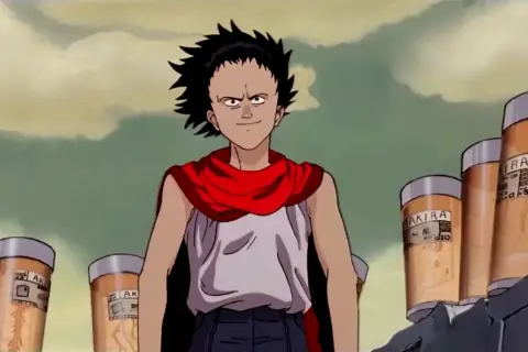 Kaneda z "Akiry" na tle tub z napisem "AKIRA".