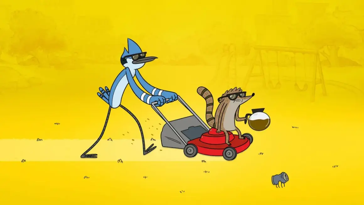Mordechaj i Rigby z **zwyczajny serial** koszą trawnik, podczas gdy Rigby pije kawę.