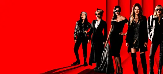 Ocean's 8 - lekki spin-off serii o Oceanach, który broni się stylem